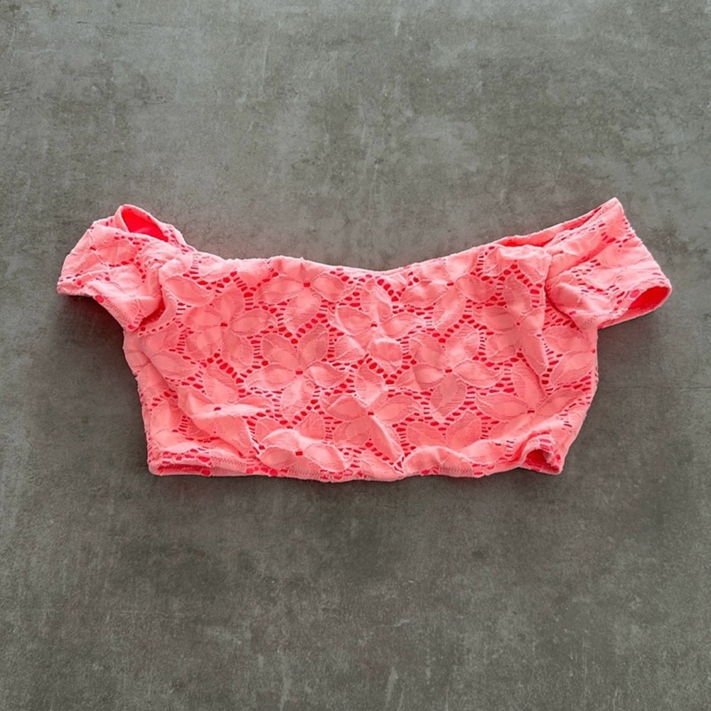 Victoria’s Secret Coral Lace Crop Top Bikini – Size Medium